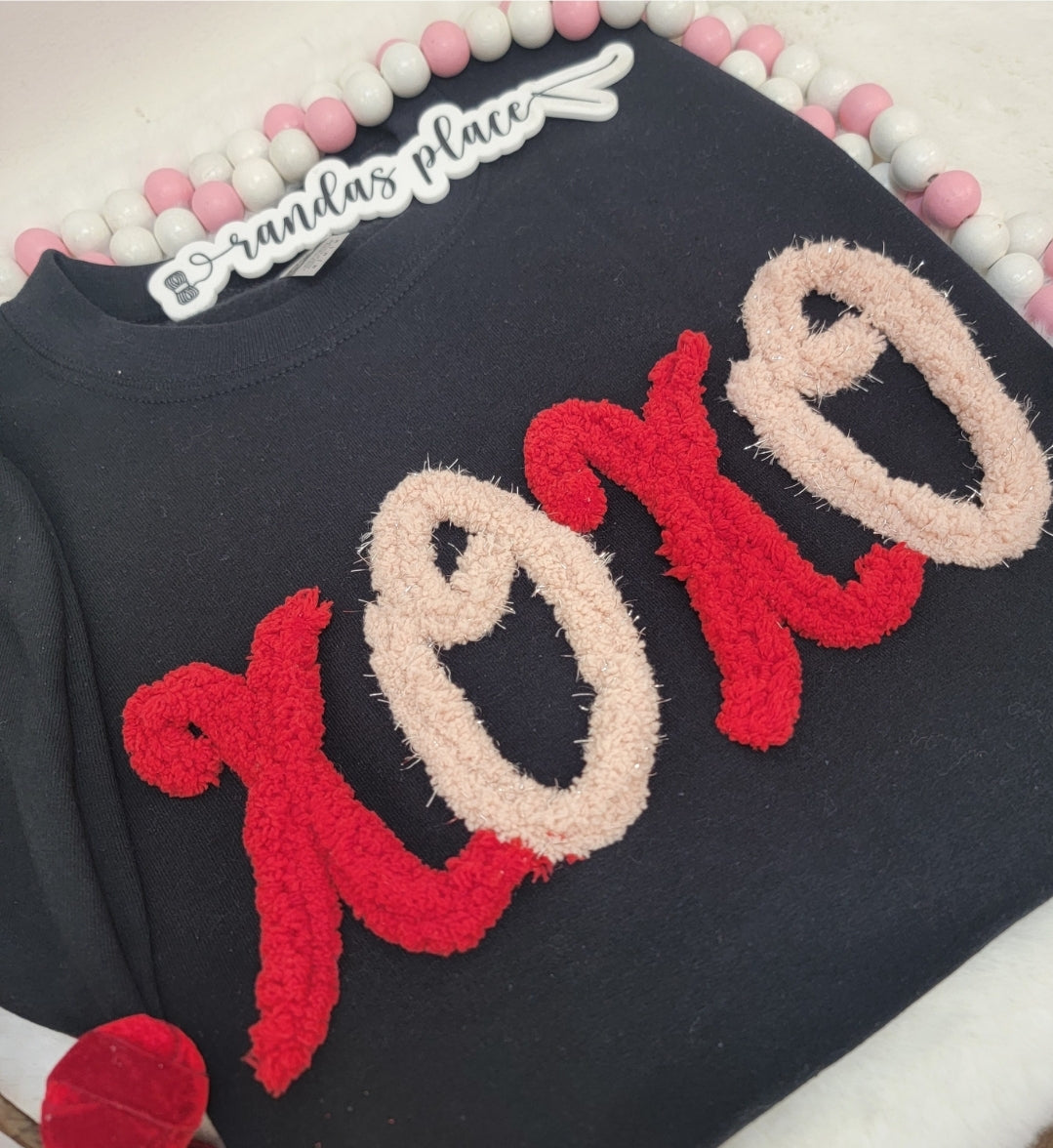 XOXO Chenille Yarn Valentine Crewneck