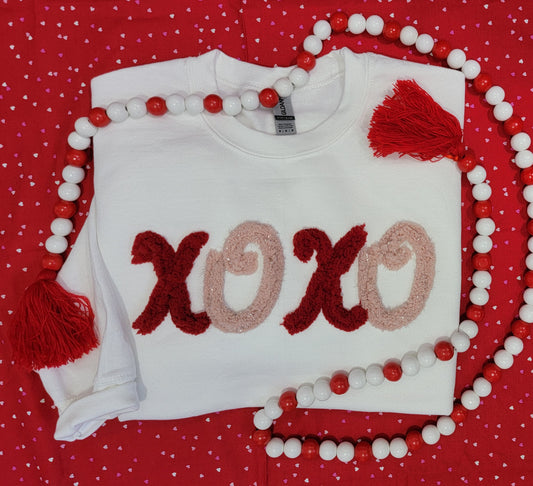 XOXO Chenille Yarn Valentine Crewneck