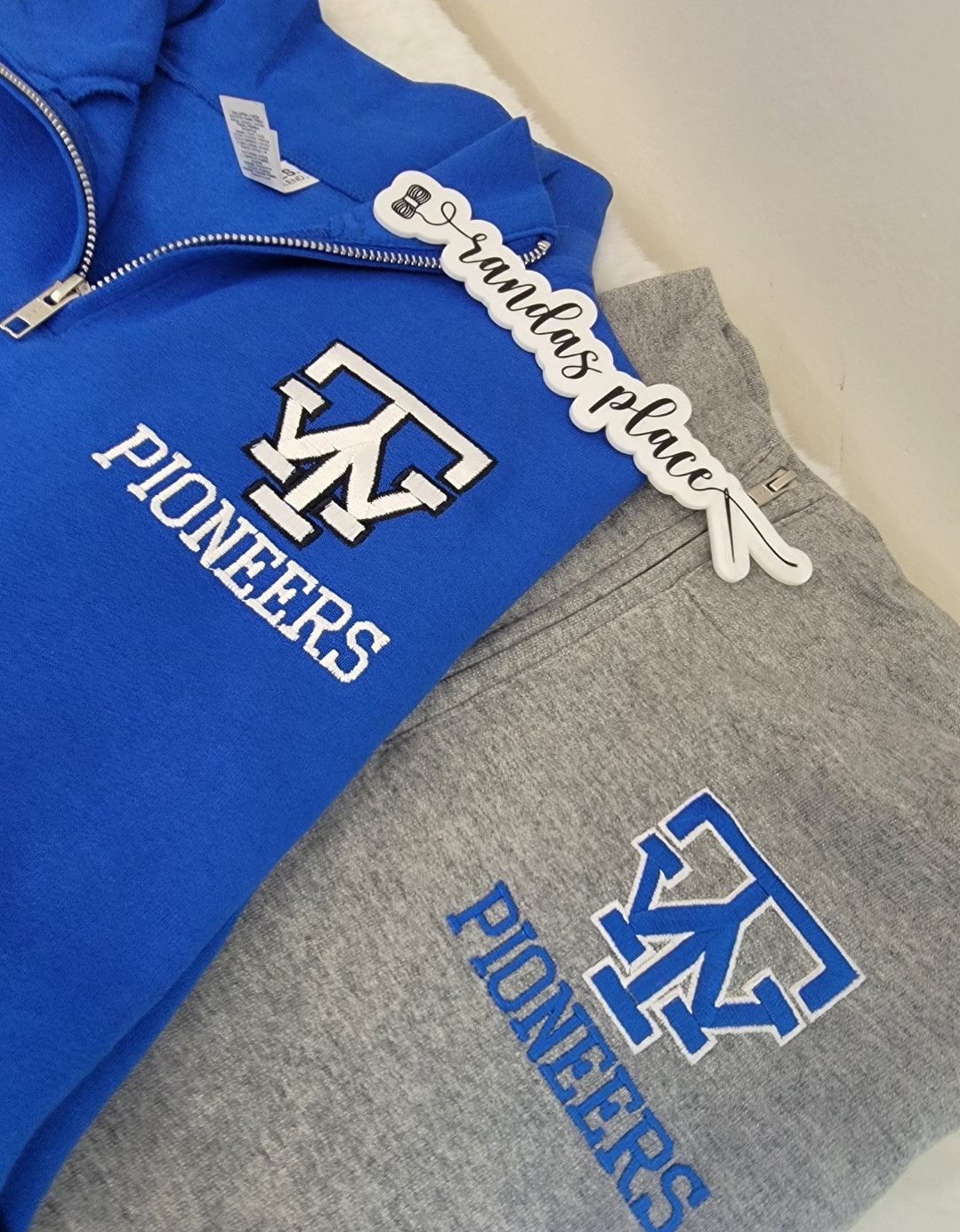 Thomas Walker Pioneers Quarter Zip