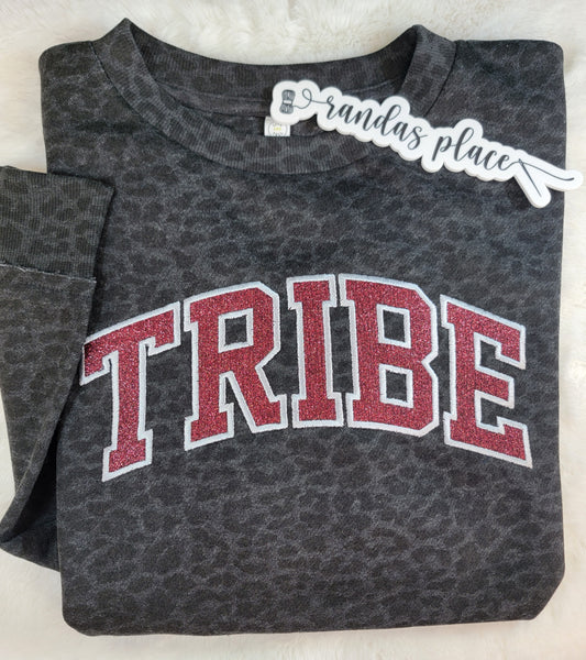 Tribe Leopard Ladies Crewneck