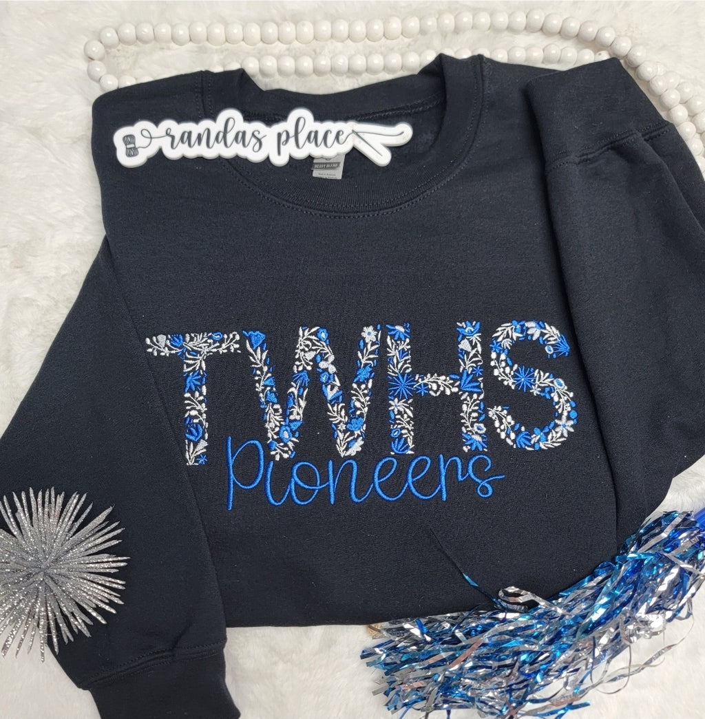 Thomas Walker Pioneers Floral Crewneck